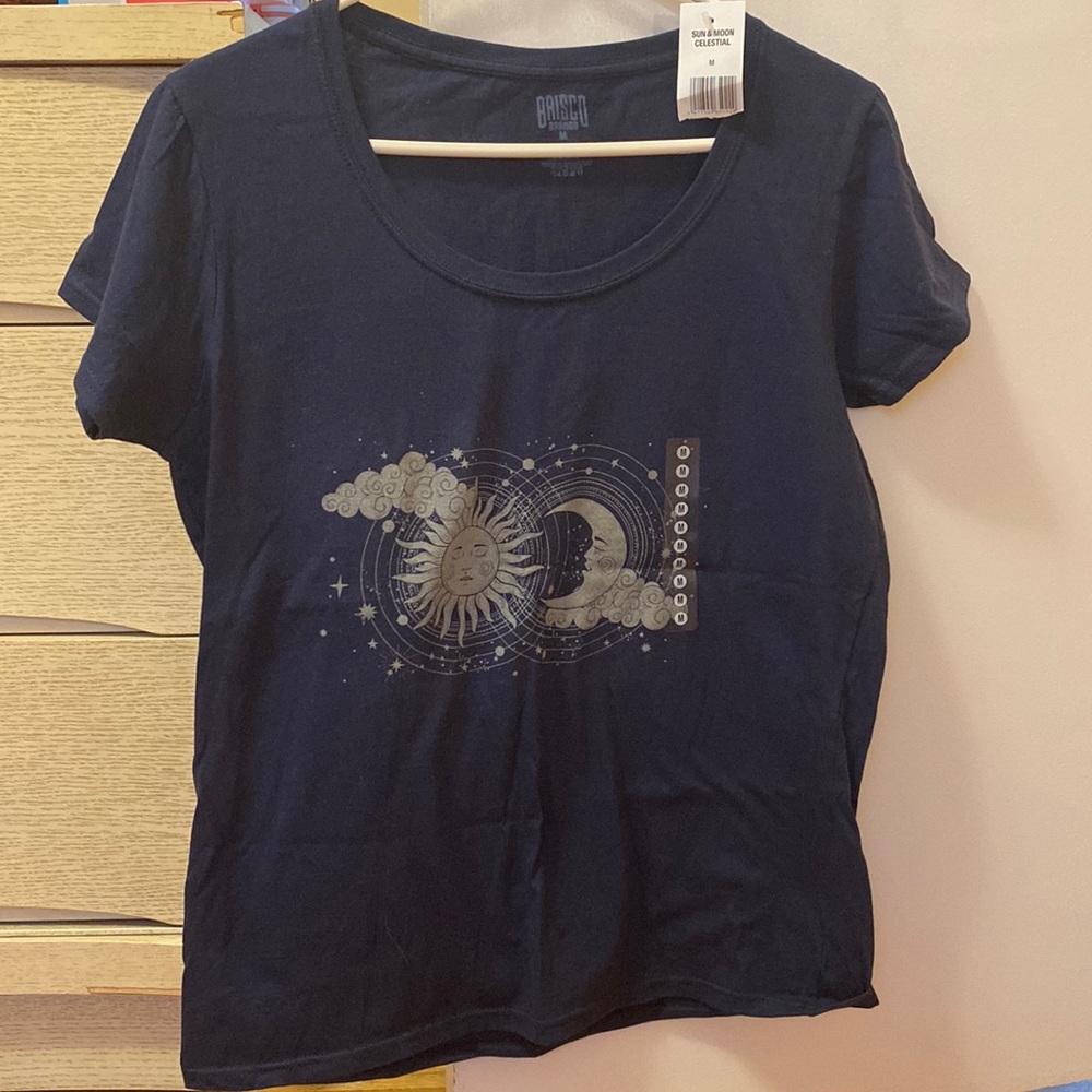 NWT Womens sun and moon t-shirt